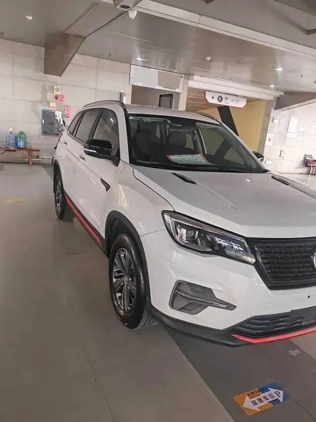 2021 ChangAn CS75 1.5T 178HP L4 7DCT,autocango,china used car exporter,china ev exporter,chinese used car exporter,chinese used ev exporter