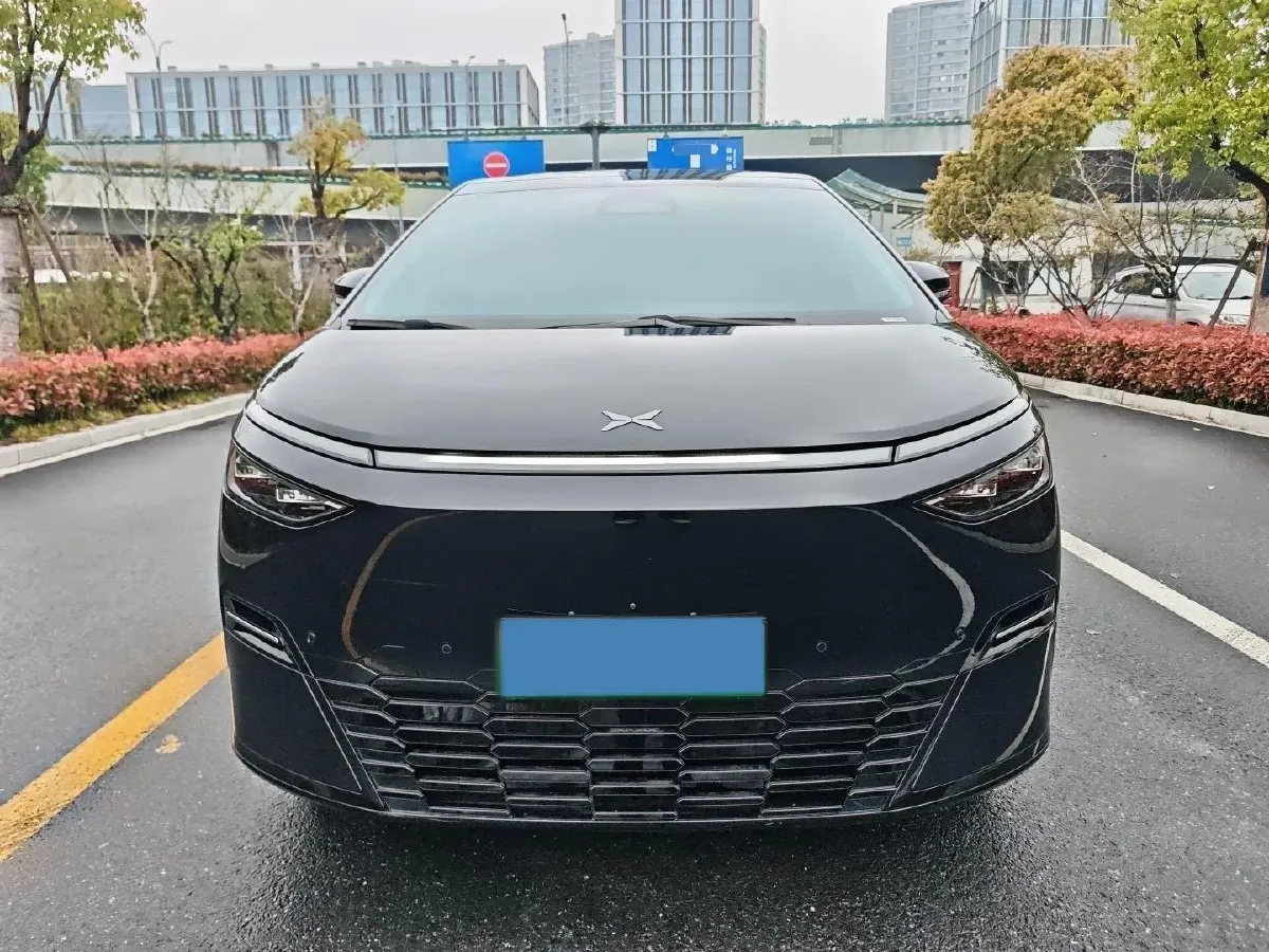 2025 Xpeng X9 BEV,autocango,china used car exporter,china ev exporter,chinese used car exporter,chinese used ev exporter