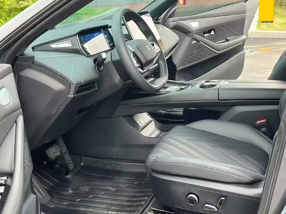 2023 Deepal SL03 BEV 58.1KWH,autocango,china used car exporter,china ev exporter,chinese used car exporter,chinese used ev exporter