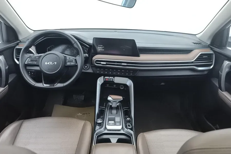 2021 Kia Sportage R 2.0L 161HP L4 6AT,autocango,china used car exporter,china ev exporter,chinese used car exporter,chinese used ev exporter