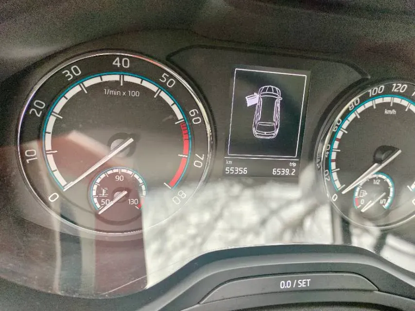 2021 Skoda Karoq 1.4T 150HP L4 7DCT,autocango,china used car exporter,china ev exporter,chinese used car exporter,chinese used ev exporter