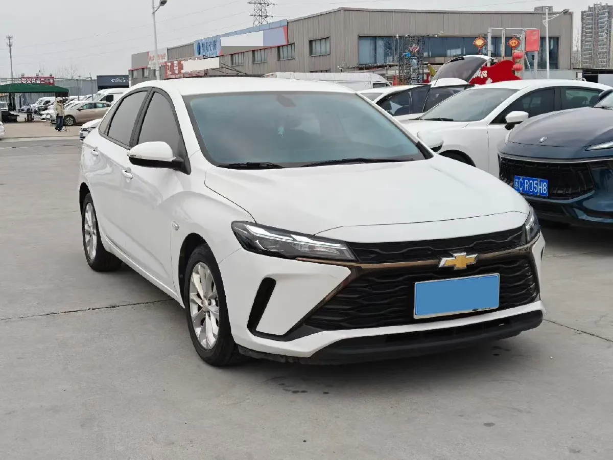 2023 Chevrolet Monza 1.5L 113HP L4 6DCT,autocango,china used car exporter,china ev exporter,chinese used car exporter,chinese used ev exporter