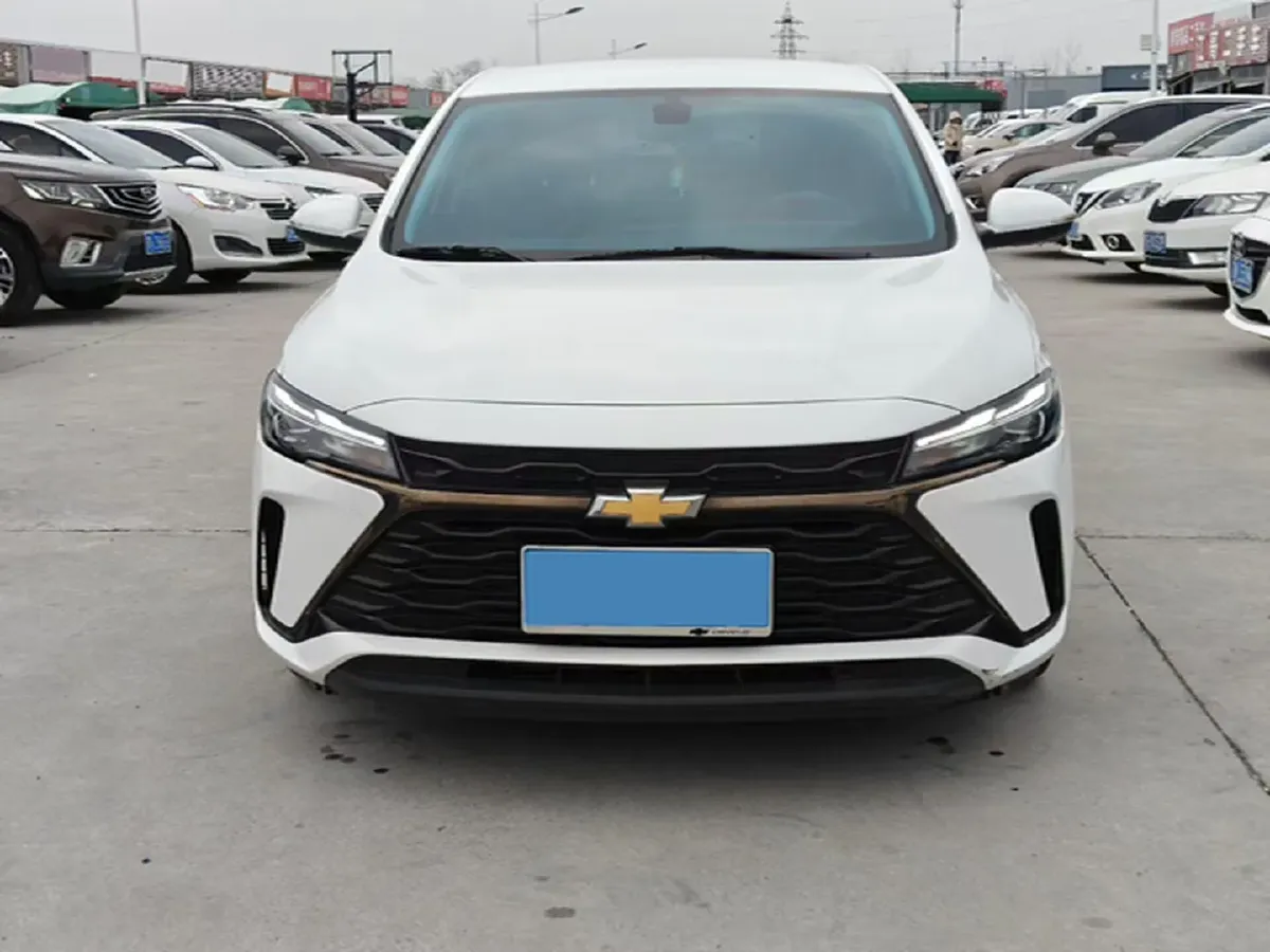 2023 Chevrolet Monza 1.5L 113HP L4 6DCT,autocango,china used car exporter,china ev exporter,chinese used car exporter,chinese used ev exporter