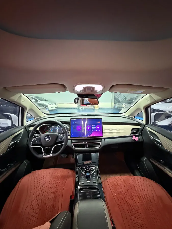 2022 Roewe RX5 MAX 2.0T 231HP L4 8AT,autocango,china used car exporter,china ev exporter,chinese used car exporter,chinese used ev exporter