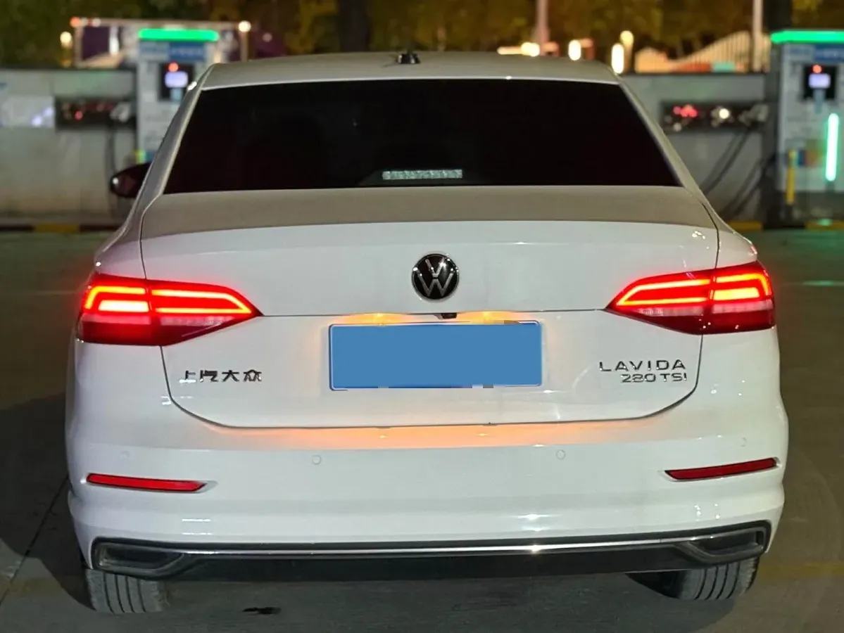 2022 Volkswagen Sagitar 1.2T 116HP L4 7DCT,autocango,china used car exporter,china ev exporter,chinese used car exporter,chinese used ev exporter