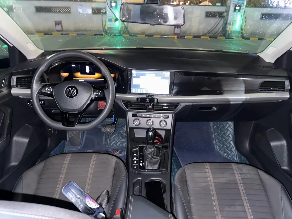 2022 Volkswagen Sagitar 1.2T 116HP L4 7DCT,autocango,china used car exporter,china ev exporter,chinese used car exporter,chinese used ev exporter