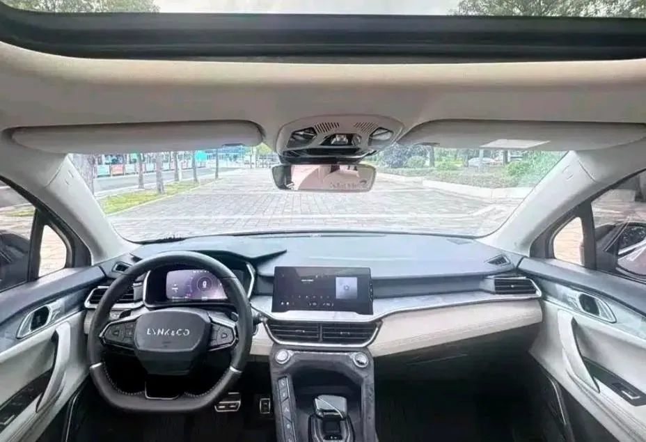 2022 LYNK&CO 02 1.5T 180HP L3 7DCT,autocango,china used car exporter,china ev exporter,chinese used car exporter,chinese used ev exporter