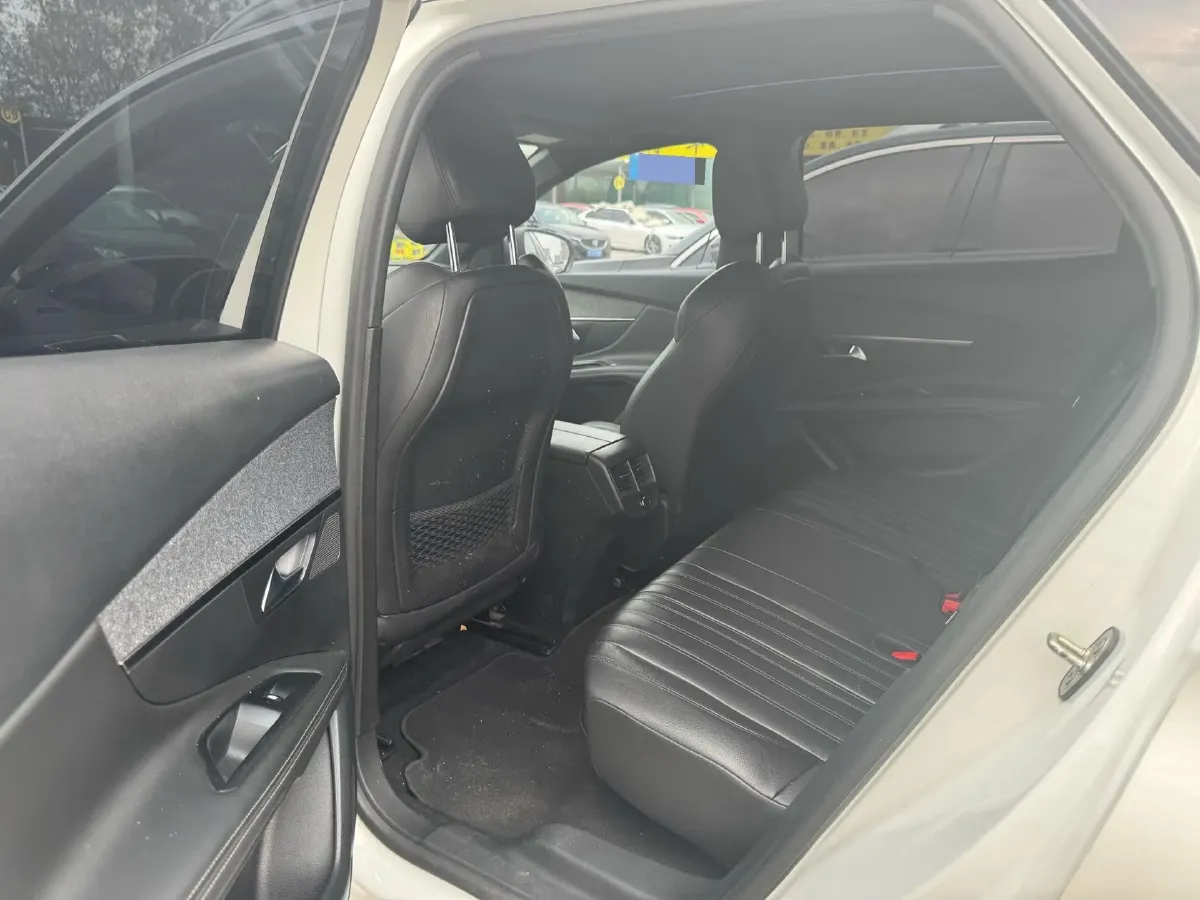 2018 Peugeot 4008 1.8T 204HP L4 6AT,autocango,china used car exporter,china ev exporter,chinese used car exporter,chinese used ev exporter