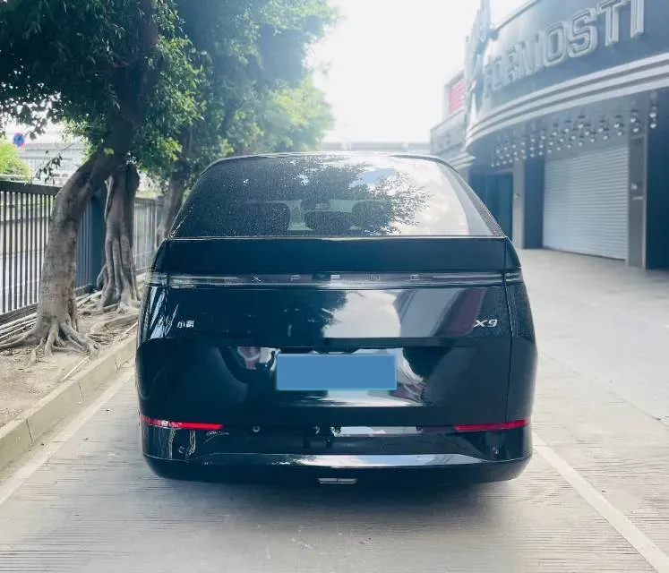 2024 Xpeng X9 BEV 101.5KWH,autocango,china used car exporter,china ev exporter,chinese used car exporter,chinese used ev exporter