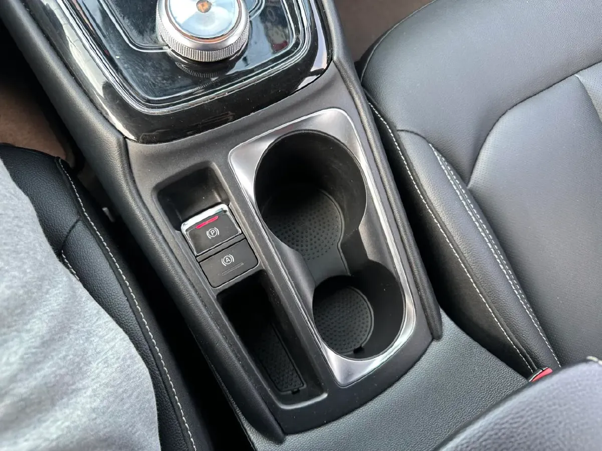 2019 Roewe Ei5 BEV 52.5KWH,autocango,china used car exporter,china ev exporter,chinese used car exporter,chinese used ev exporter