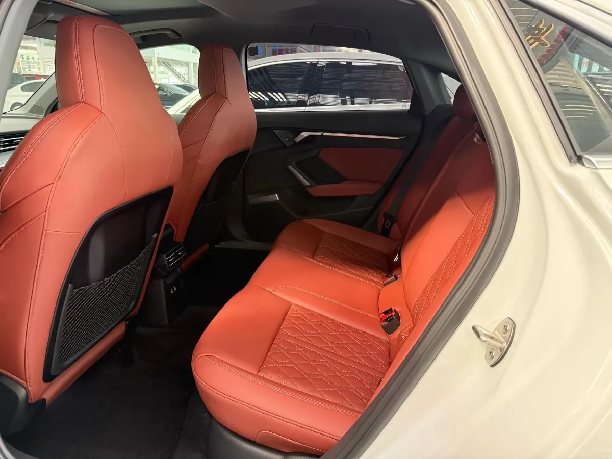 2025 Audi A3 1.5T 160HP L4 7DCT,autocango,china used car exporter,china ev exporter,chinese used car exporter,chinese used ev exporter