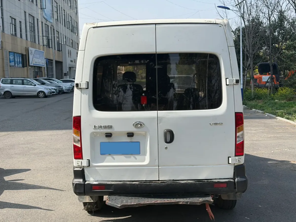 2020 MAXUS XinTu V80 2.5T 136HP L4 6MT,autocango,china used car exporter,china ev exporter,chinese used car exporter,chinese used ev exporter