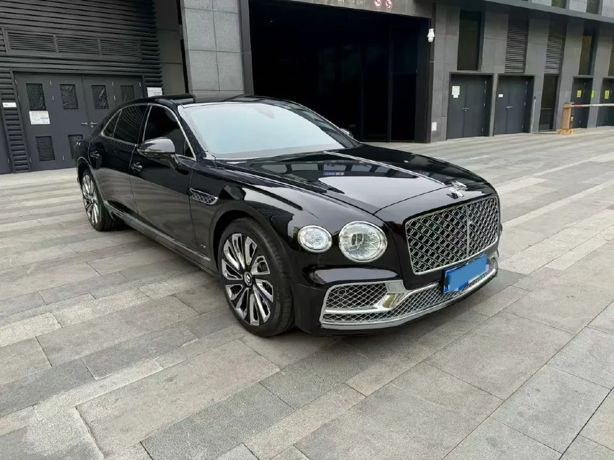 2021 Bentley Flying Spur 4.0T 550HP V8 8DCT,autocango,china used car exporter,china ev exporter,chinese used car exporter,chinese used ev exporter