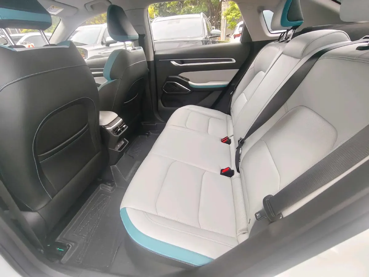 2023 Geely Emgrand 1.5L 127HP L4 CVT,autocango,china used car exporter,china ev exporter,chinese used car exporter,chinese used ev exporter