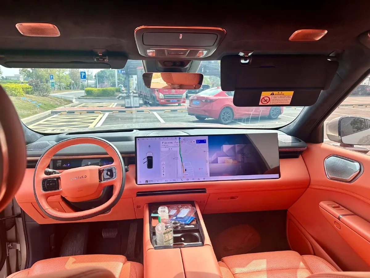 2025 LYNK&CO 900 1.5T 190HP L4 3DHT PHEV 43.3KWH,autocango,china used car exporter,china ev exporter,chinese used car exporter,chinese used ev exporter