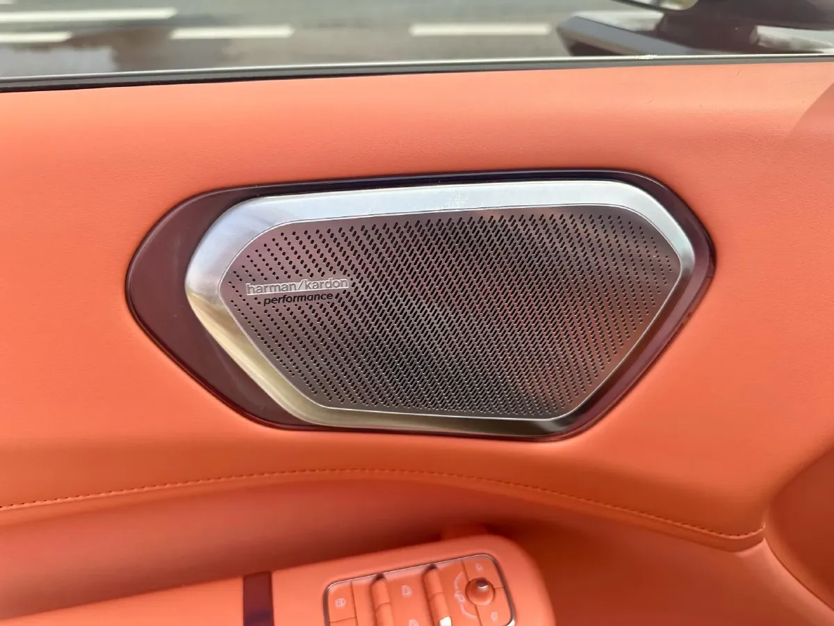 2025 LYNK&CO 900 1.5T 190HP L4 3DHT PHEV 43.3KWH,autocango,china used car exporter,china ev exporter,chinese used car exporter,chinese used ev exporter