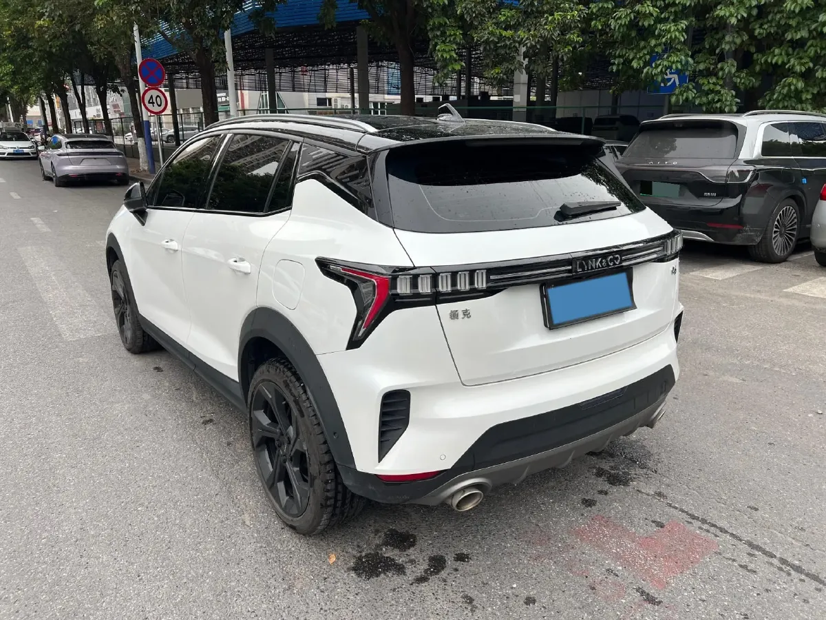 2023 LYNK&CO 06 1.5T 181HP L4 7DCT,autocango,china used car exporter,china ev exporter,chinese used car exporter,chinese used ev exporter