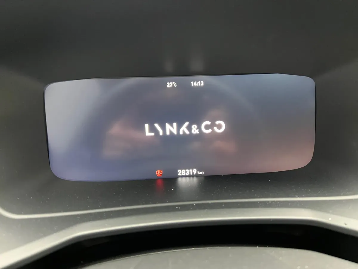 2023 LYNK&CO 06 1.5T 181HP L4 7DCT,autocango,china used car exporter,china ev exporter,chinese used car exporter,chinese used ev exporter