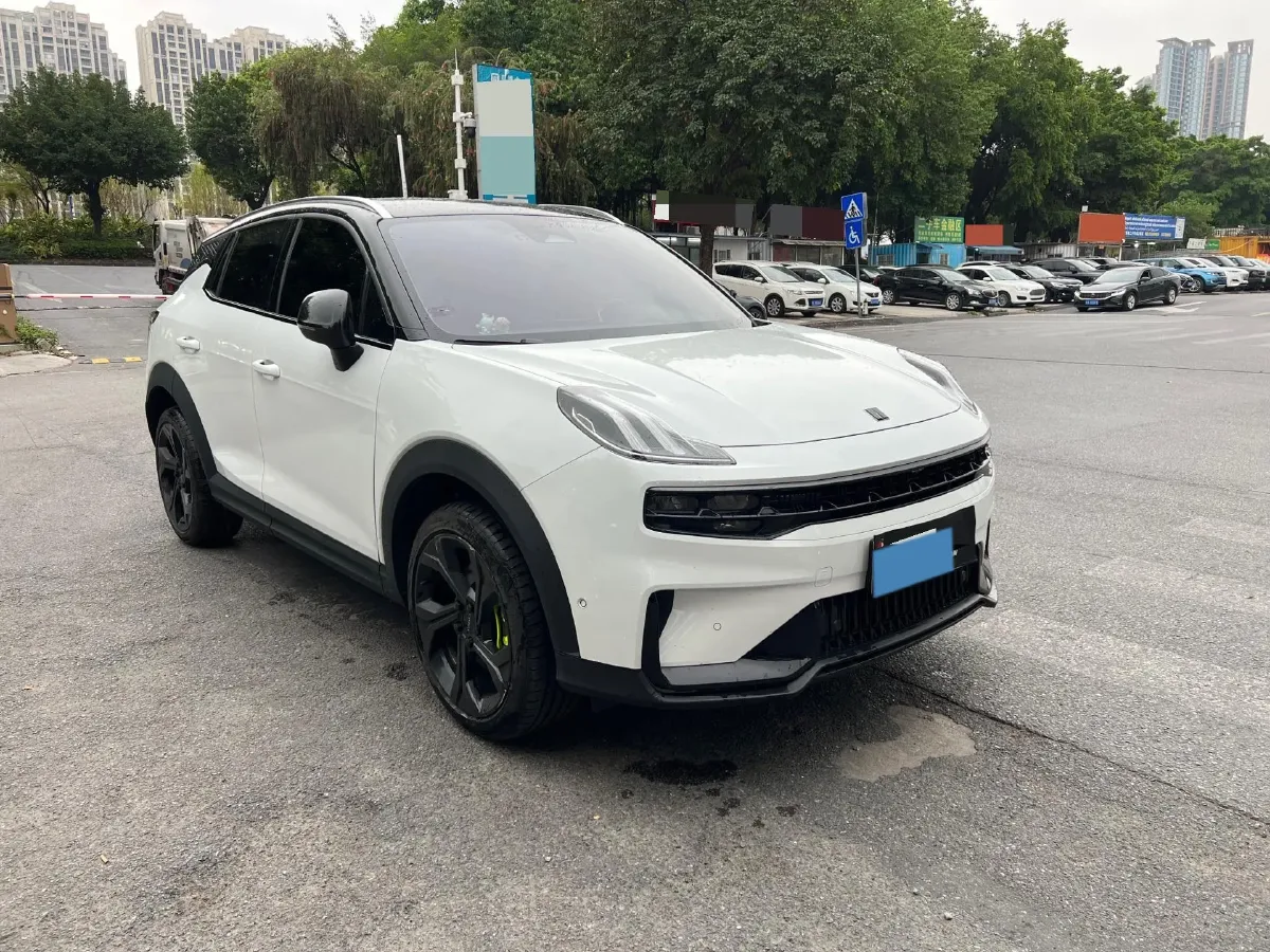 2023 LYNK&CO 06 1.5T 181HP L4 7DCT,autocango,china used car exporter,china ev exporter,chinese used car exporter,chinese used ev exporter