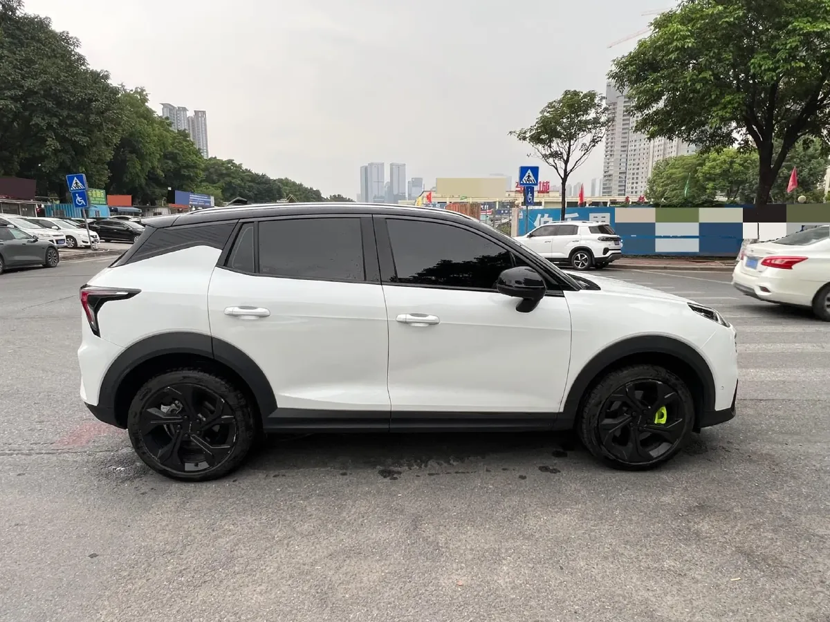 2023 LYNK&CO 06 1.5T 181HP L4 7DCT,autocango,china used car exporter,china ev exporter,chinese used car exporter,chinese used ev exporter