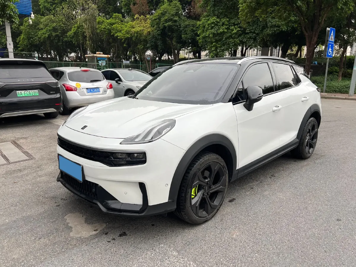 2023 LYNK&CO 06 1.5T 181HP L4 7DCT,autocango,china used car exporter,china ev exporter,chinese used car exporter,chinese used ev exporter