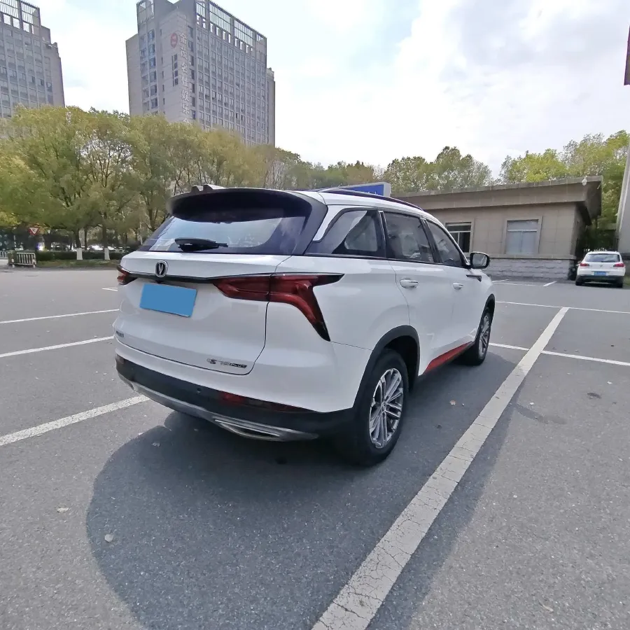 2022 ChangAn CS75 Plus 1.5T 188HP L4 8AT,autocango,china used car exporter,china ev exporter,chinese used car exporter,chinese used ev exporter