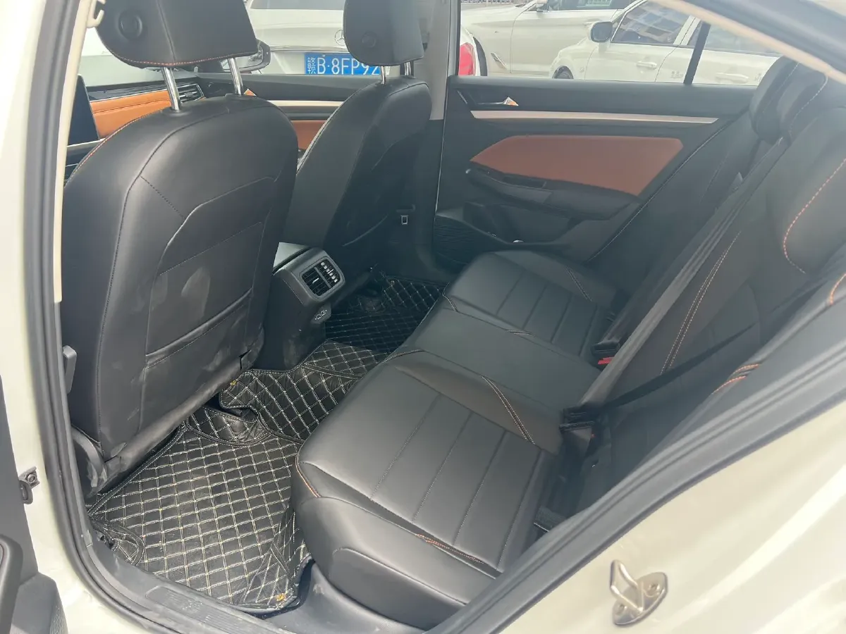 2023 Volkswagen Bora 1.2T 116HP L4 7DCT,autocango,china used car exporter,china ev exporter,chinese used car exporter,chinese used ev exporter