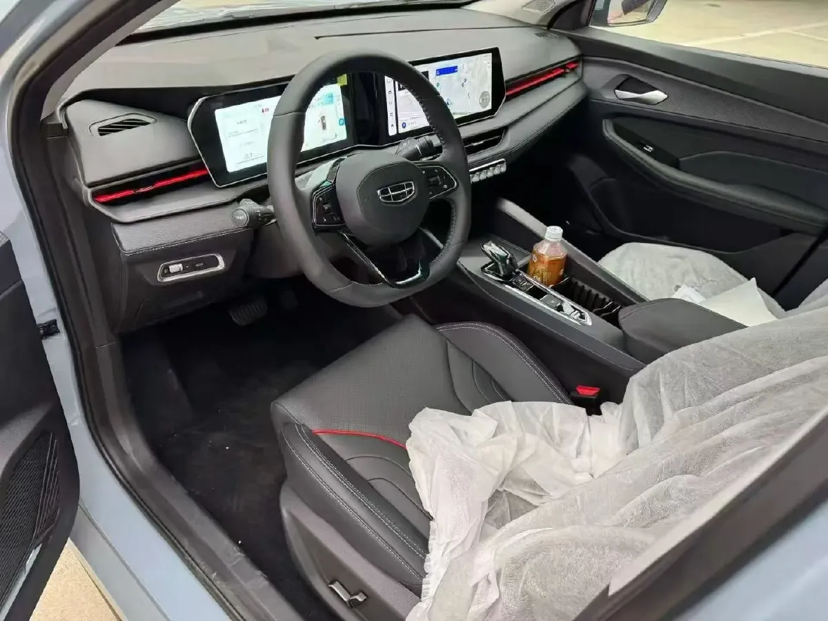 2024 Geely Binray 1.5T 181HP L4 7DCT,autocango,china used car exporter,china ev exporter,chinese used car exporter,chinese used ev exporter