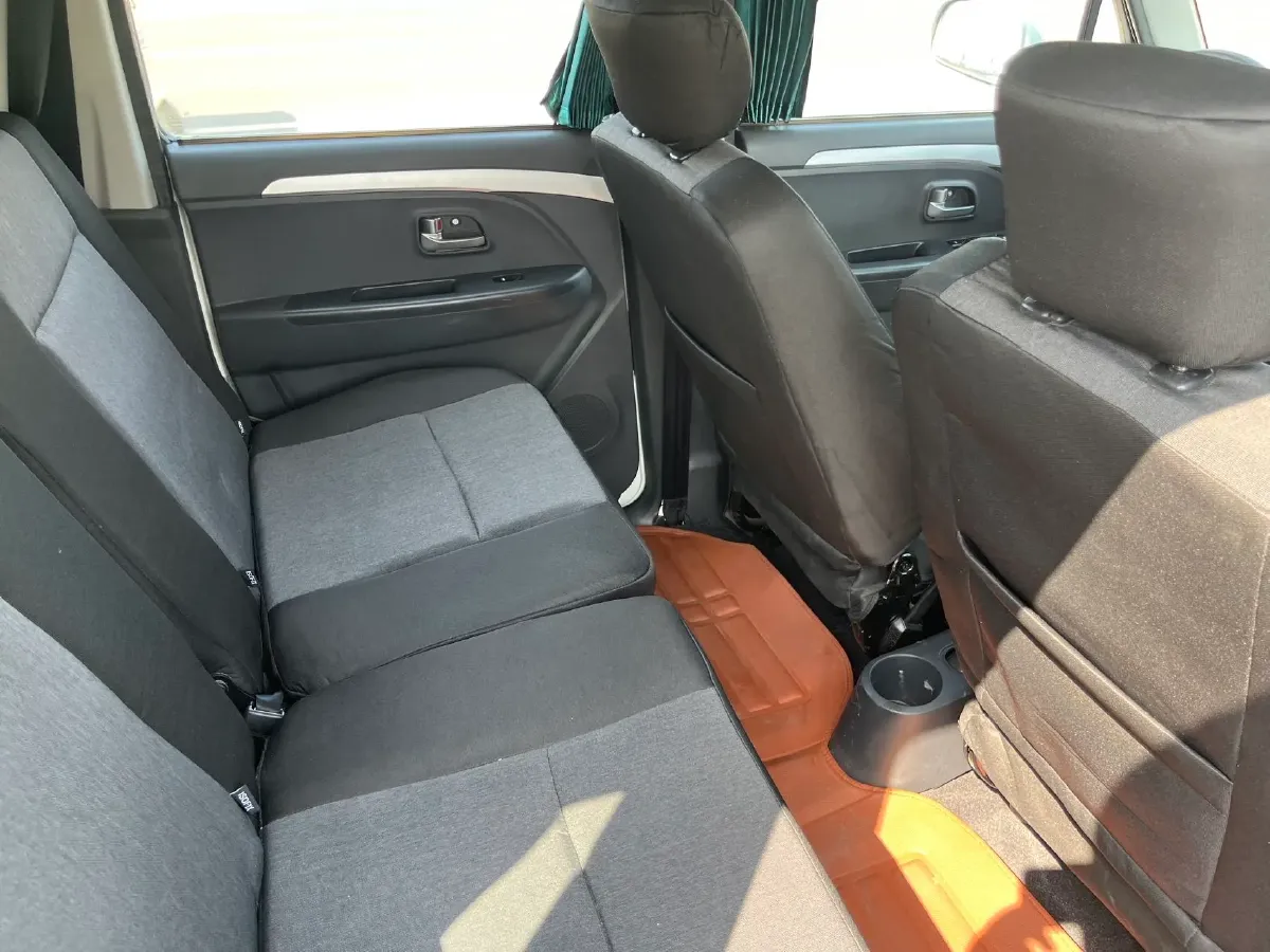 2023 BAIC ChangHe Wagon R X5 1.4L 97HP L4 5MT,autocango,china used car exporter,china ev exporter,chinese used car exporter,chinese used ev exporter