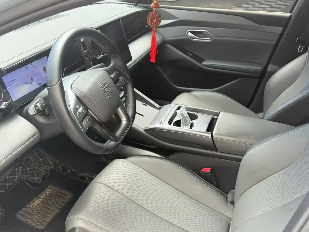 2025 BYD QinL BEV,autocango,china used car exporter,china ev exporter,chinese used car exporter,chinese used ev exporter