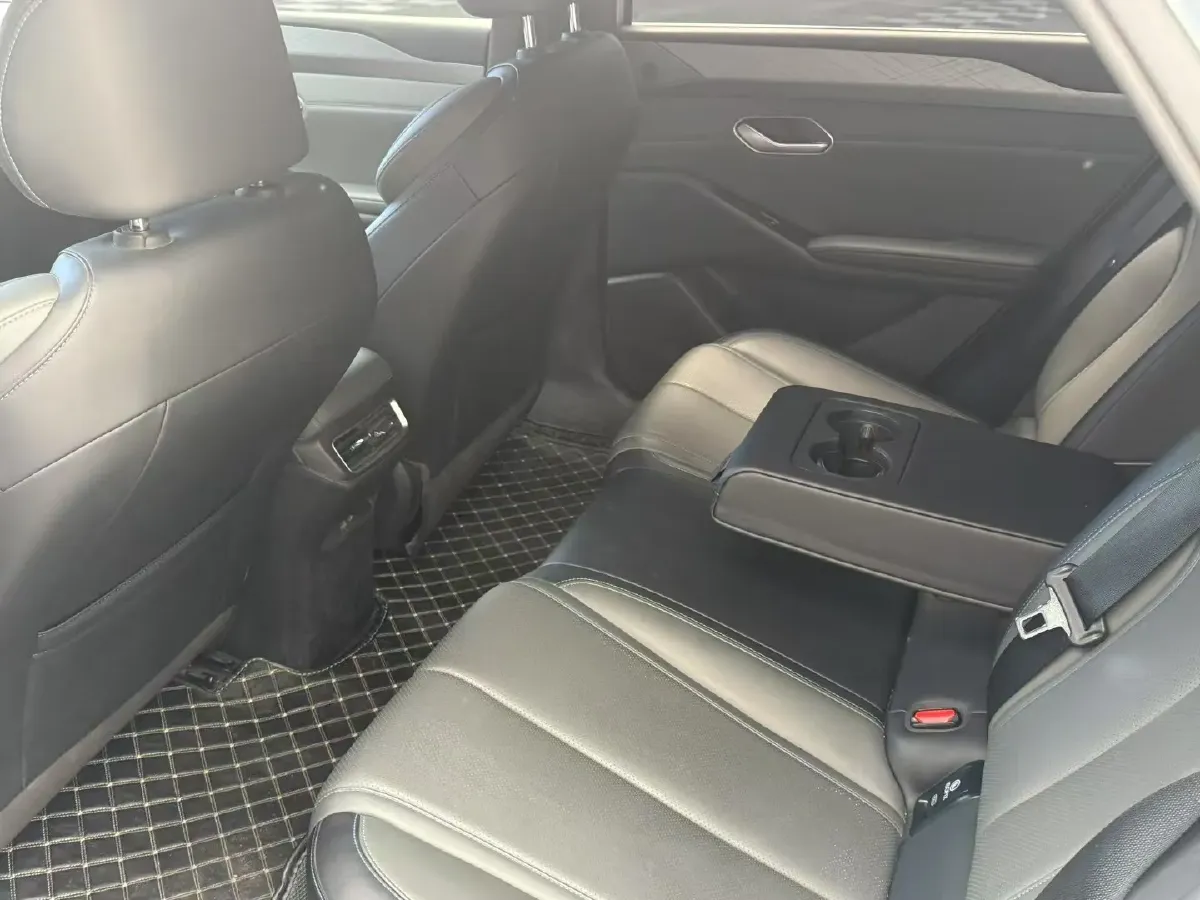 2025 BYD QinL BEV,autocango,china used car exporter,china ev exporter,chinese used car exporter,chinese used ev exporter