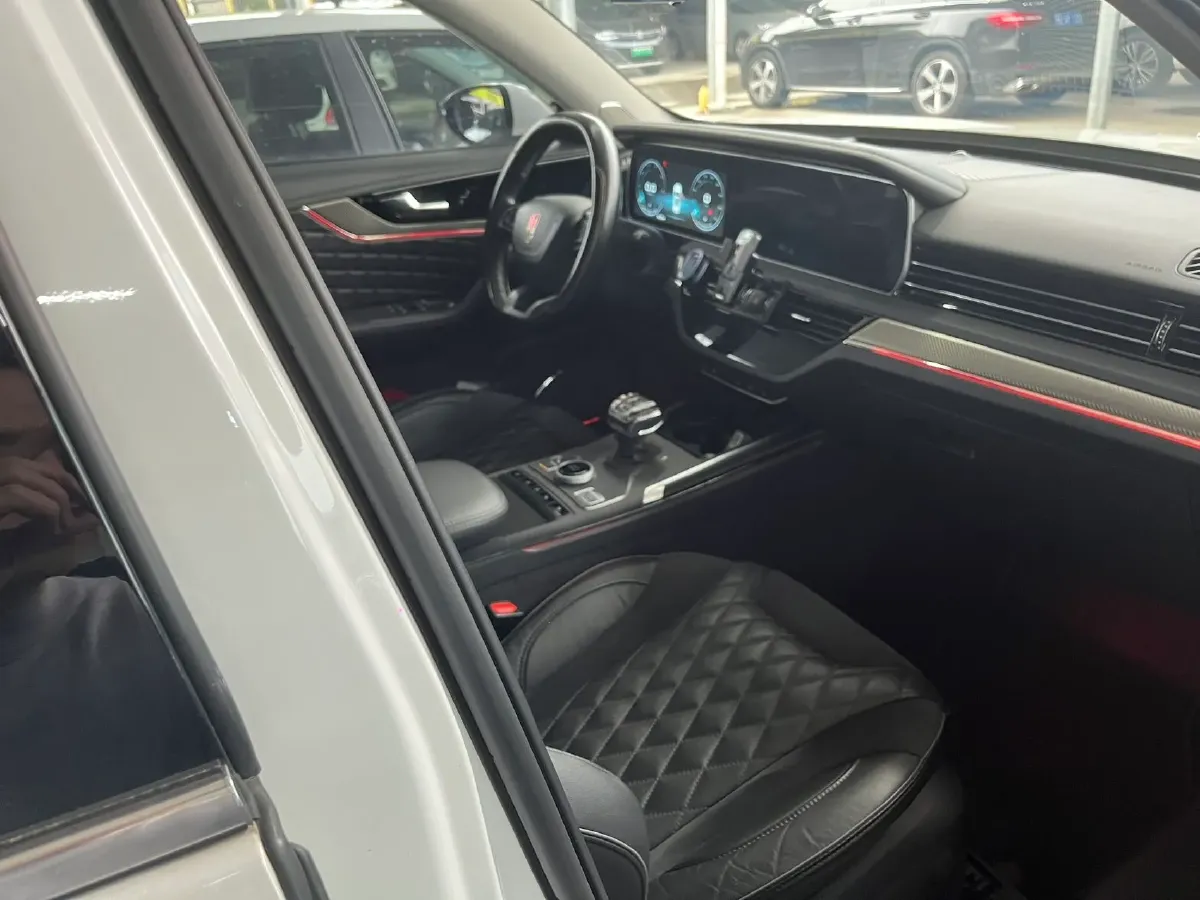 2022 HongQi HS5 2.0T 224HP L4 6AT,autocango,china used car exporter,china ev exporter,chinese used car exporter,chinese used ev exporter