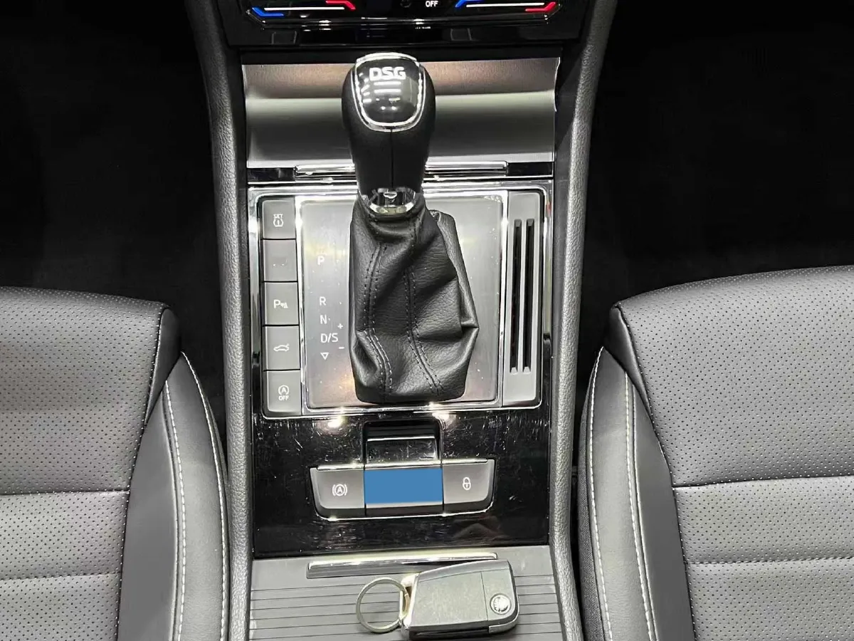 2024 Skoda Superb 1.4T 150HP L4 7DCT,autocango,china used car exporter,china ev exporter,chinese used car exporter,chinese used ev exporter