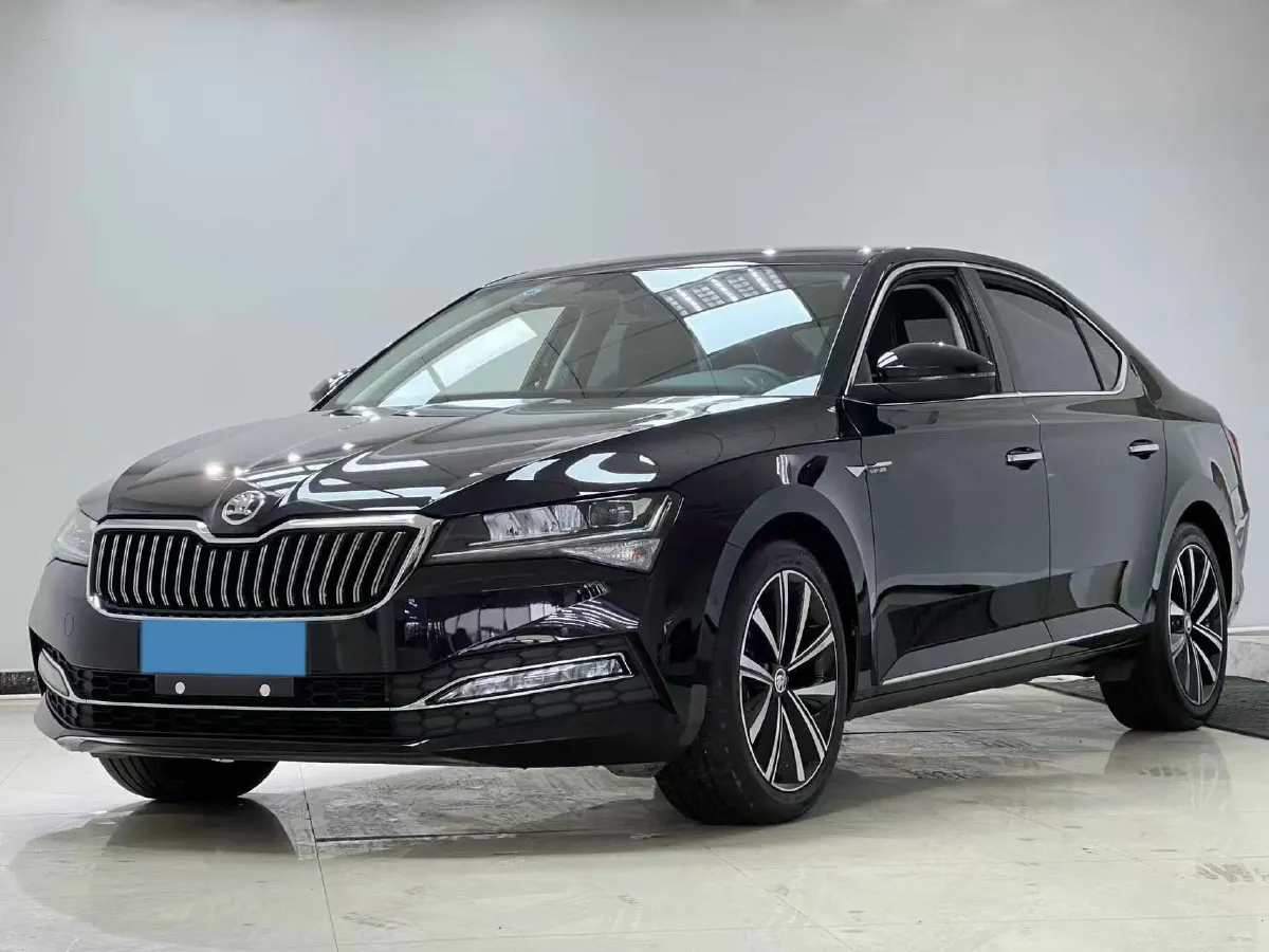 2024 Skoda Superb 1.4T 150HP L4 7DCT,autocango,china used car exporter,china ev exporter,chinese used car exporter,chinese used ev exporter