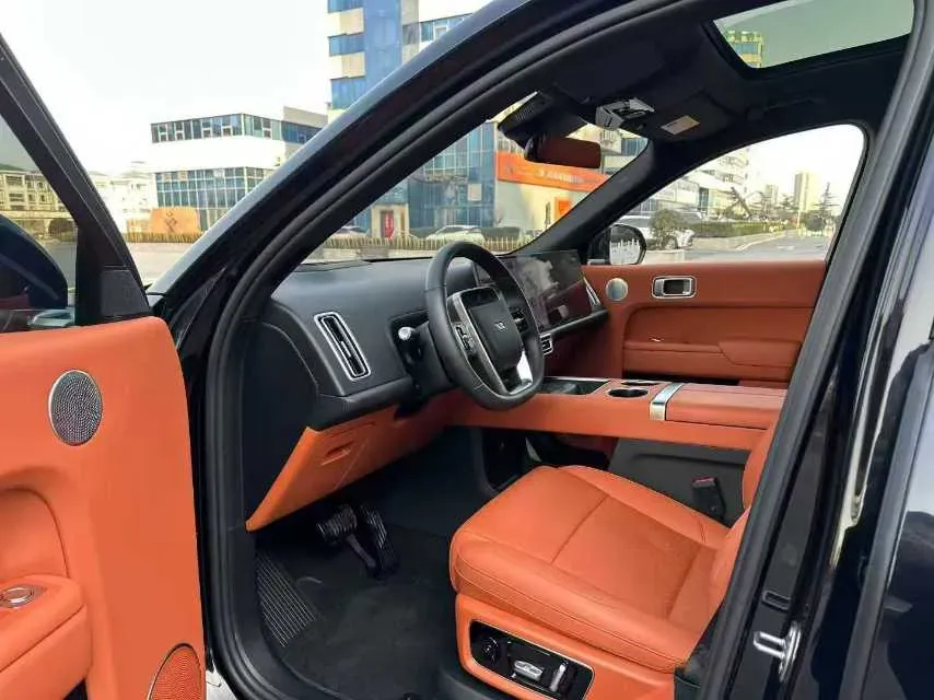 2025 Li L8 Range Extended 154HP REEV,autocango,china used car exporter,china ev exporter,chinese used car exporter,chinese used ev exporter