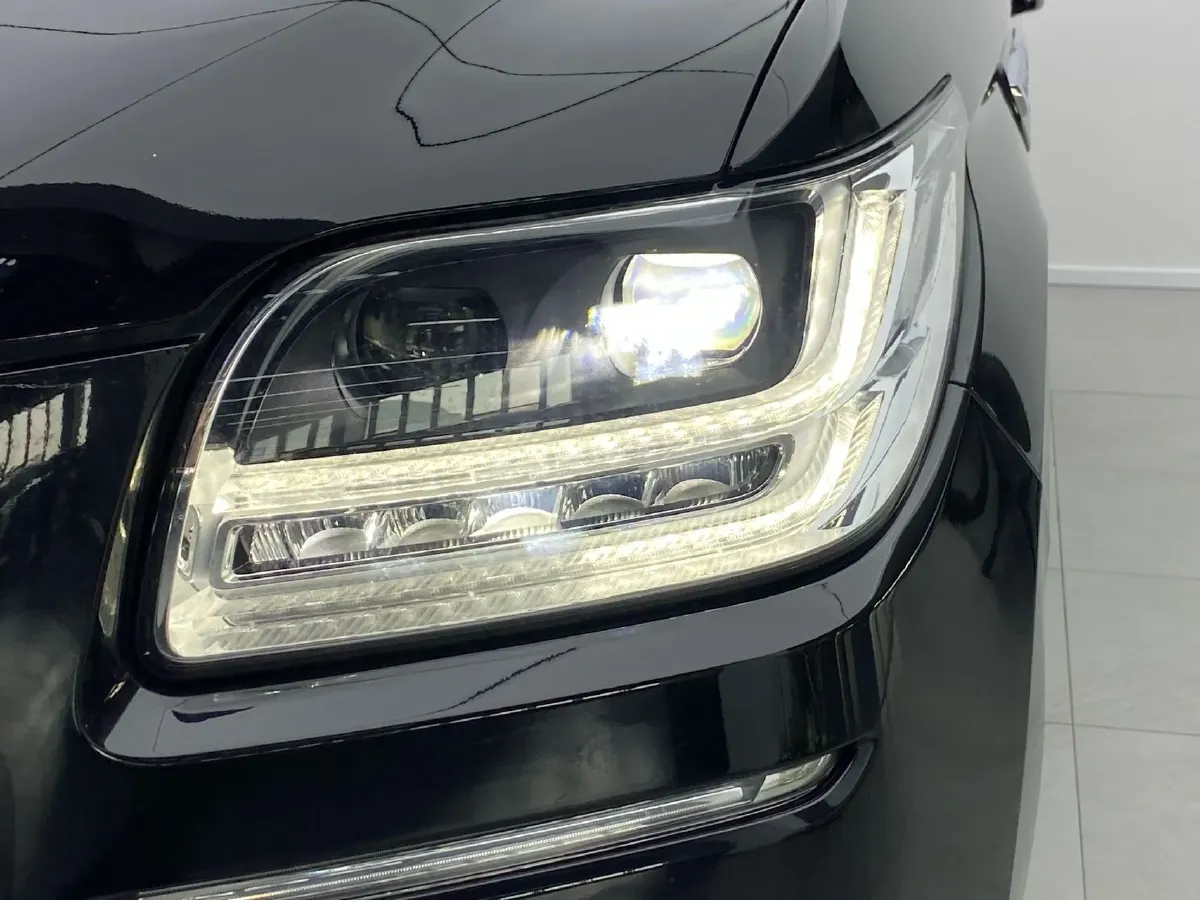 2020 Lincoln Navigator 3.5T 388HP V6 10AT,autocango,china used car exporter,china ev exporter,chinese used car exporter,chinese used ev exporter