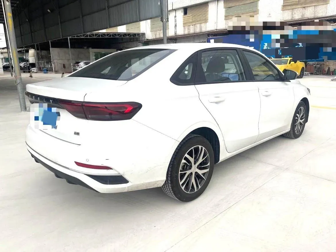 2025 Geely Emgrand 1.5L 127HP L4 CVT,autocango,china used car exporter,china ev exporter,chinese used car exporter,chinese used ev exporter
