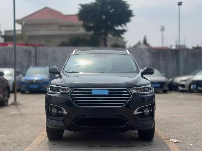 2018 Haval H6 2.0T 197HP L4 7DCT,autocango,china used car exporter,china ev exporter,chinese used car exporter,chinese used ev exporter
