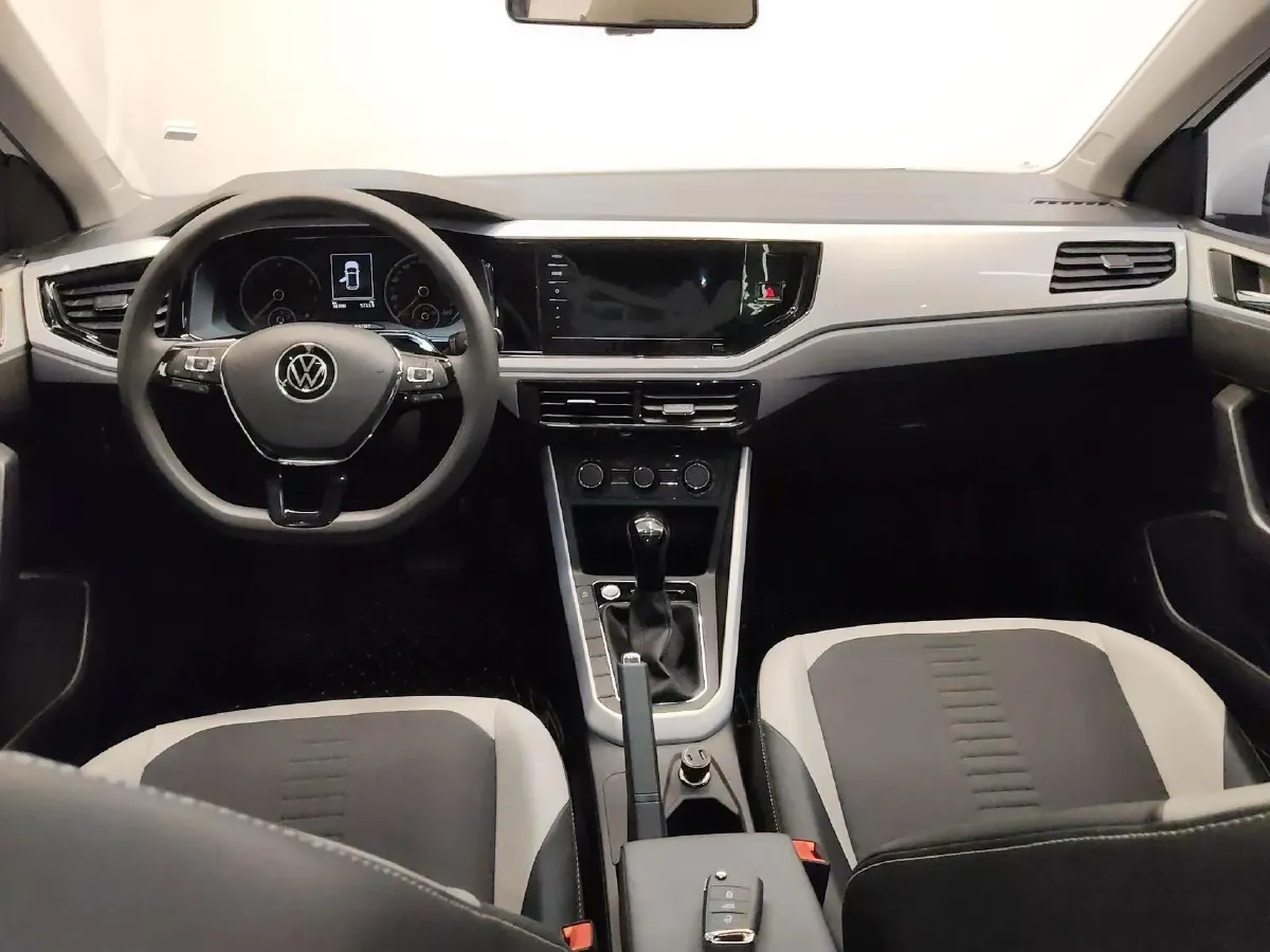 2021 Haval H6 1.5T 169HP L4 7DCT,autocango,china used car exporter,china ev exporter,chinese used car exporter,chinese used ev exporter