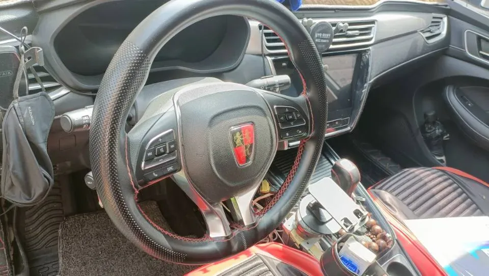 2019 Roewe i5 1.5T 169HP L4 7DCT,autocango,china used car exporter,china ev exporter,chinese used car exporter,chinese used ev exporter