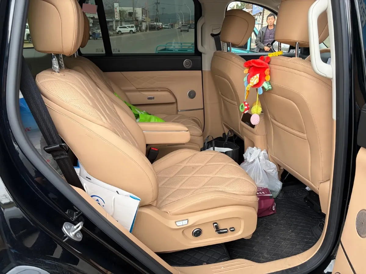 2026 Fulwin FulwinT11 REEV 156HP REEV,autocango,china used car exporter,china ev exporter,chinese used car exporter,chinese used ev exporter