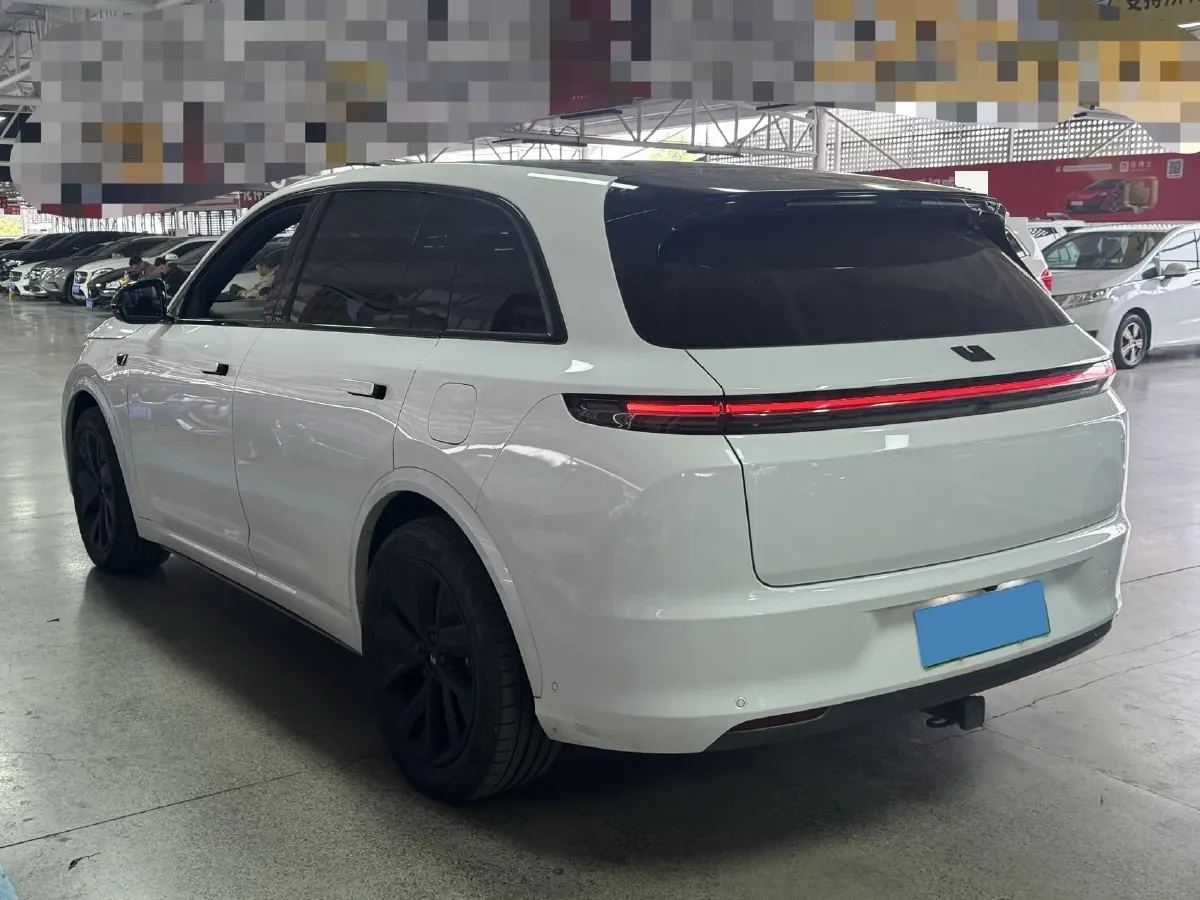 2023 Li L7 Range Extended 154HP REEV 40.9KWH,autocango,china used car exporter,china ev exporter,chinese used car exporter,chinese used ev exporter