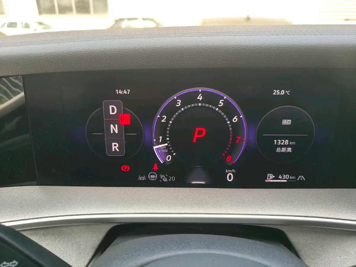 2025 Volkswagen Tayron 2.0T 220HP L4 7DCT,autocango,china used car exporter,china ev exporter,chinese used car exporter,chinese used ev exporter