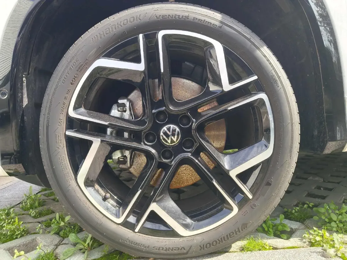 2025 Volkswagen Tayron 2.0T 220HP L4 7DCT,autocango,china used car exporter,china ev exporter,chinese used car exporter,chinese used ev exporter