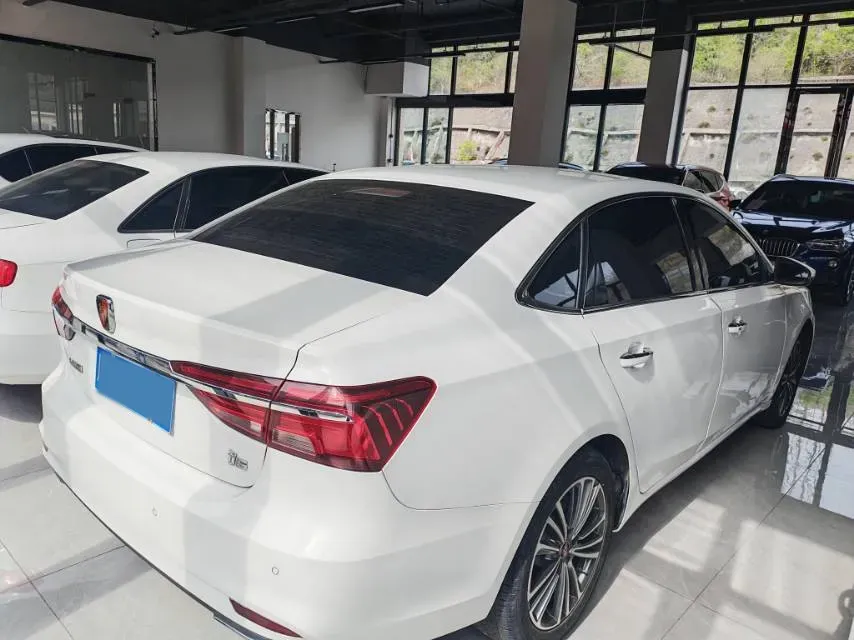 2020 Roewe i6 1.6L 125HP L4 CVT,autocango,china used car exporter,china ev exporter,chinese used car exporter,chinese used ev exporter