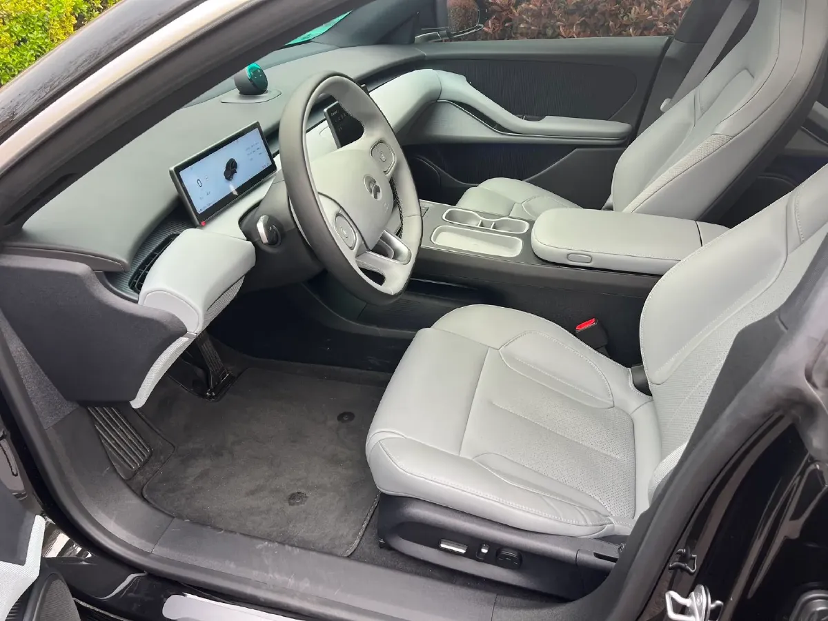 2025 NIO ET5T BEV,autocango,china used car exporter,china ev exporter,chinese used car exporter,chinese used ev exporter