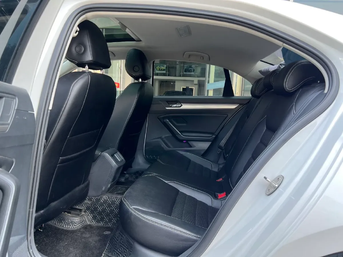 2019 Volkswagen T-Cross 1.4T 150HP L4 7DCT,autocango,china used car exporter,china ev exporter,chinese used car exporter,chinese used ev exporter