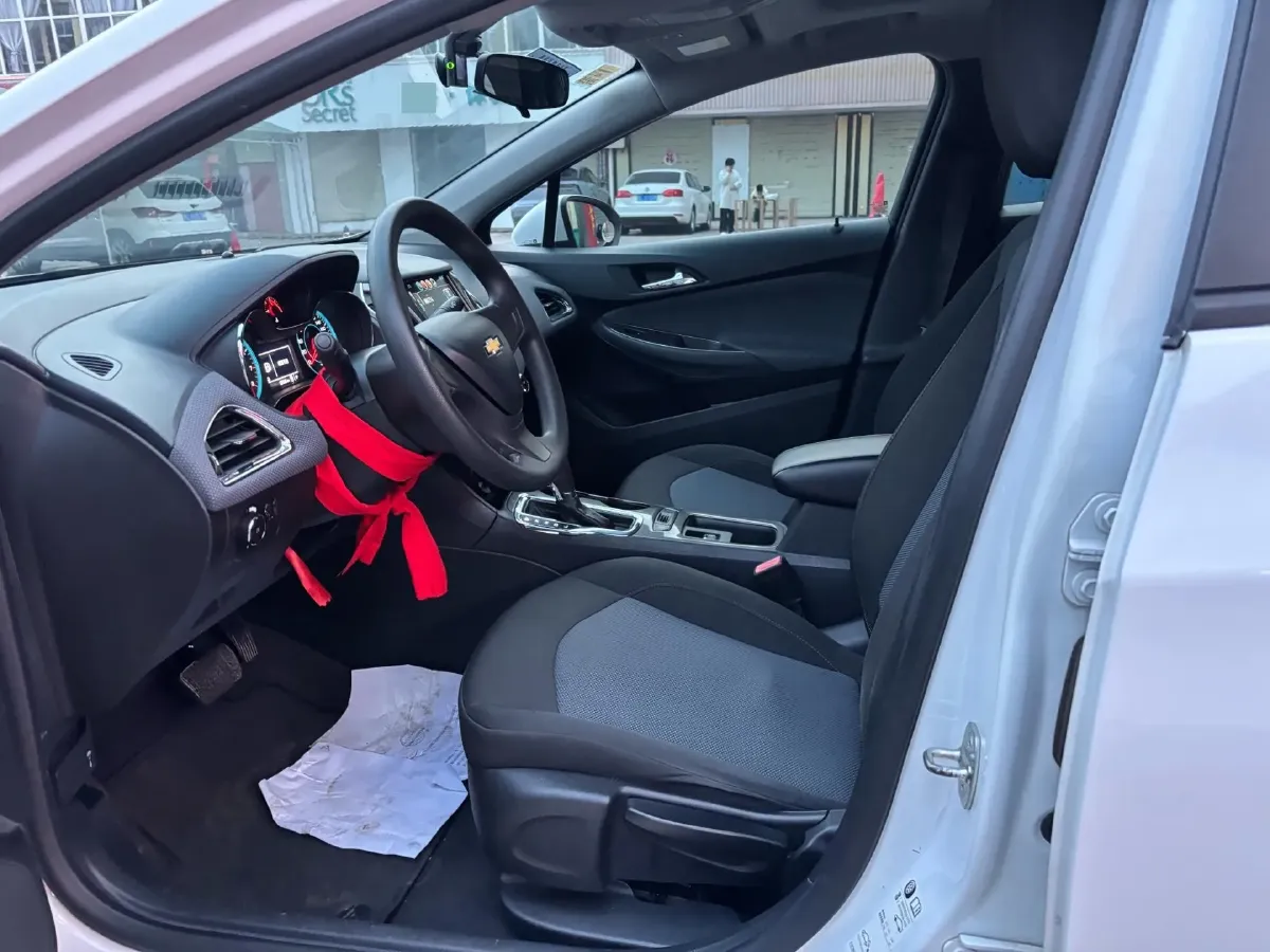 2018 Chevrolet Cruze 1.5L 114HP L4 6AT,autocango,china used car exporter,china ev exporter,chinese used car exporter,chinese used ev exporter