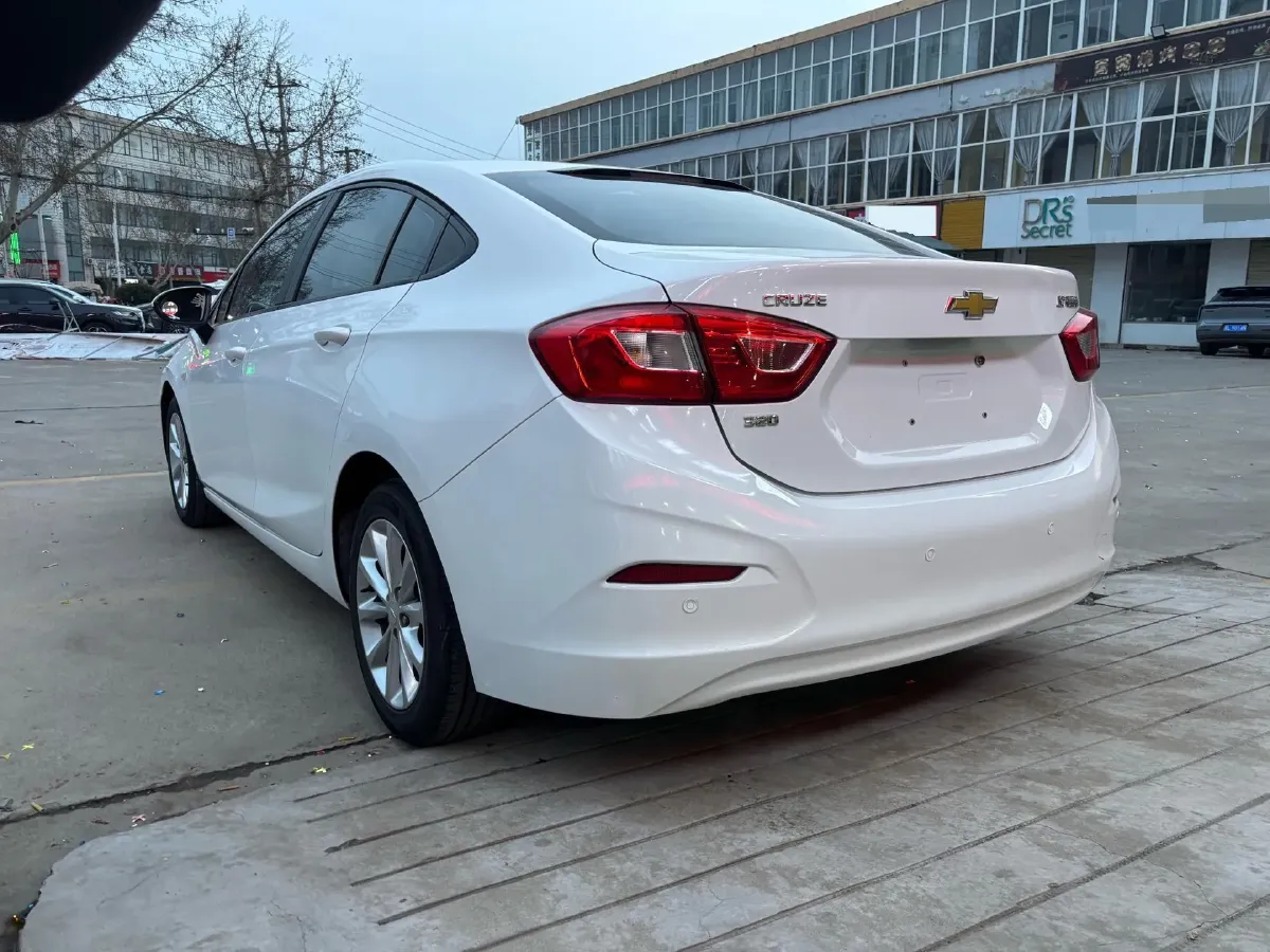 2018 Chevrolet Cruze 1.5L 114HP L4 6AT,autocango,china used car exporter,china ev exporter,chinese used car exporter,chinese used ev exporter