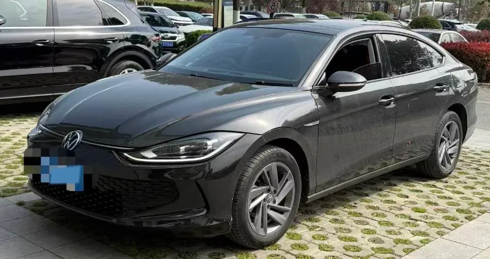 2024 Volkswagen Lamando 1.2T 116HP L4 7DCT,autocango,china used car exporter,china ev exporter,chinese used car exporter,chinese used ev exporter